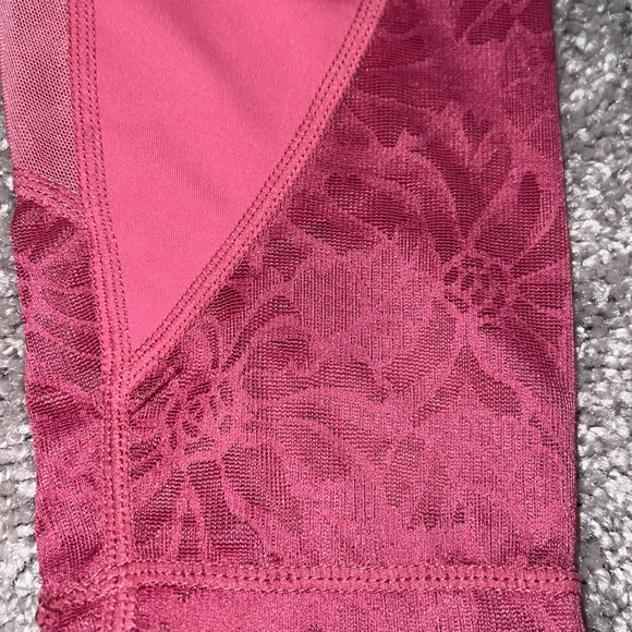 Fabletics work out pants - Picture 4 of 7